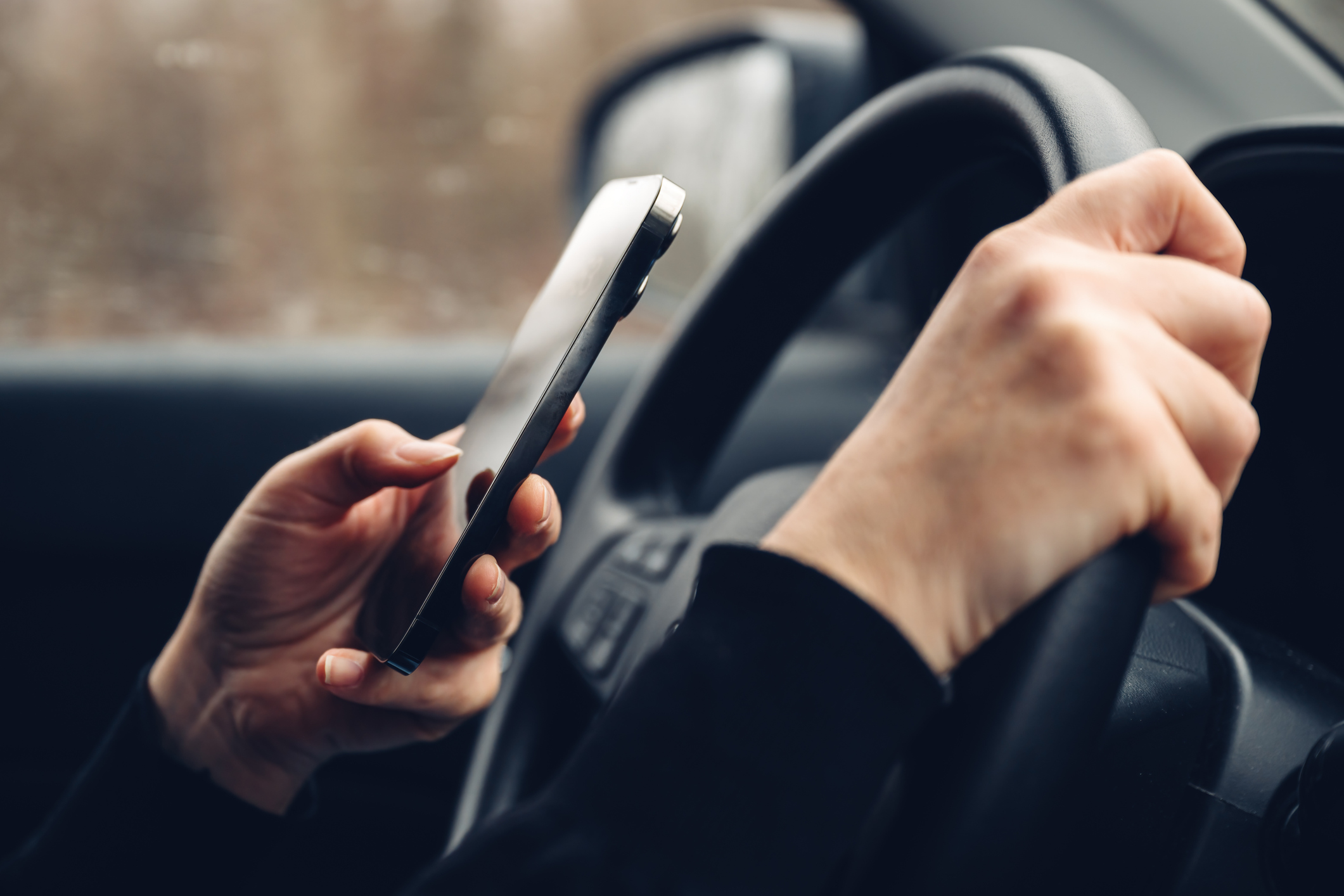 Understand the disconnect: Distracted driving through the lens of auto insurance claims
